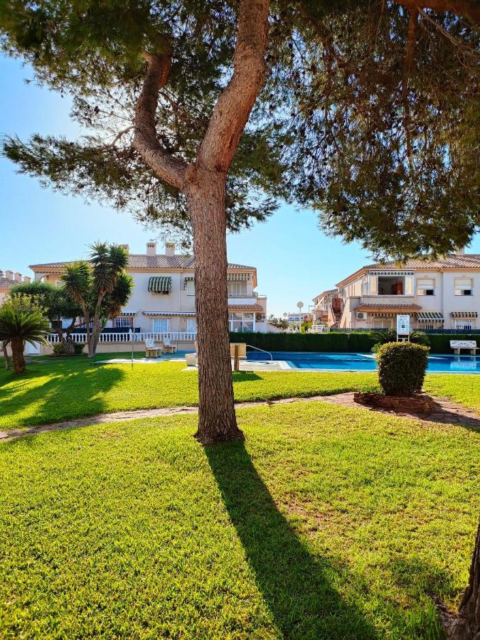 Apartmán Casa De Buenos Dias Torrevieja Exteriér fotografie